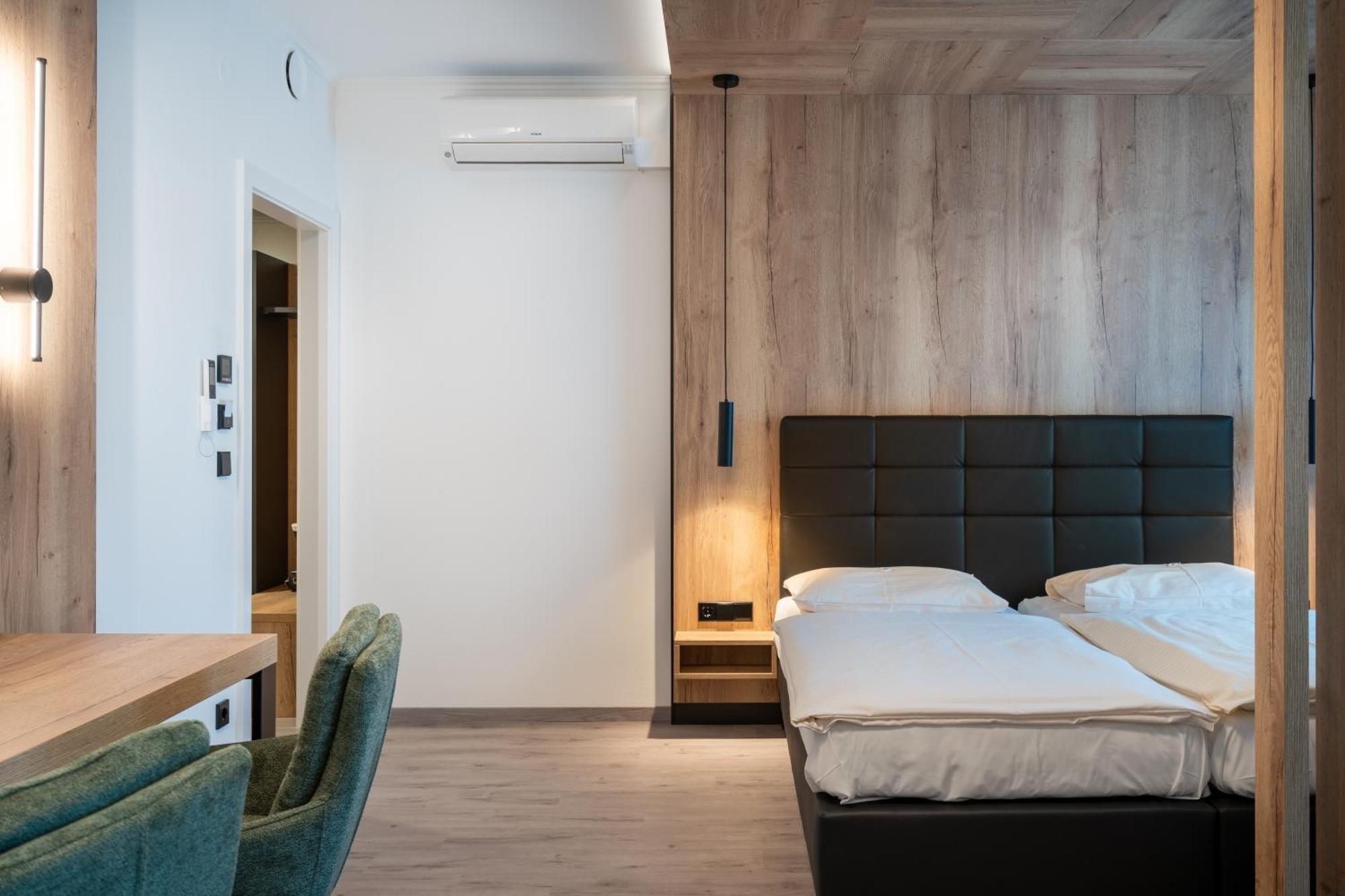 City Hotel 스톡케로 외부 사진